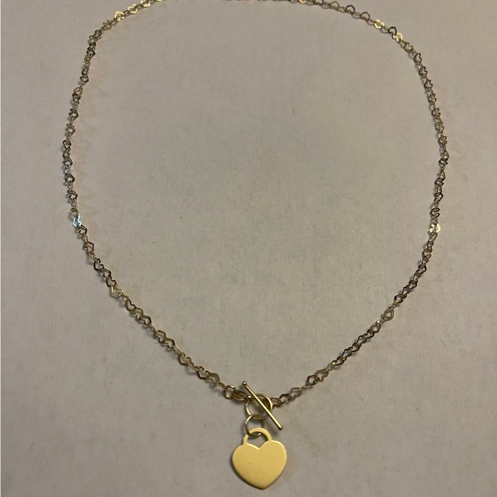 14k gold heart necklace with heart pendant attached